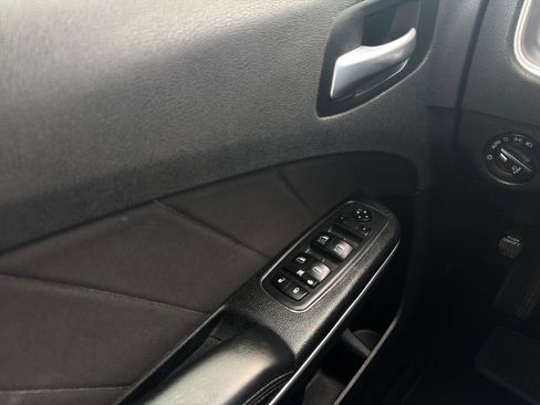Used 2019 Dodge Charger SXT w/ Cold Weather Package AWD/4WD image 12