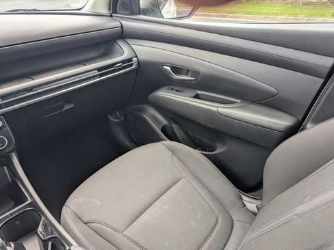 Used 2025 Hyundai Tucson SEL FWD image 16
