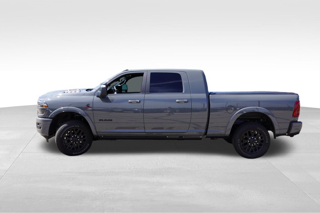 Used 2026 RAM 2500 Limited AWD/4WD image 9