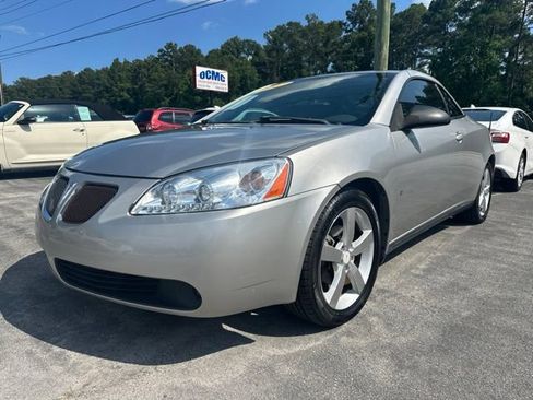 Used 2007 Pontiac G6 GT w/ Sport Package FWD image 3