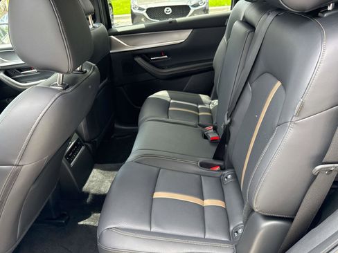 Certified 2025 MAZDA CX-70 3.3 Turbo S w/ Premium Package image 16