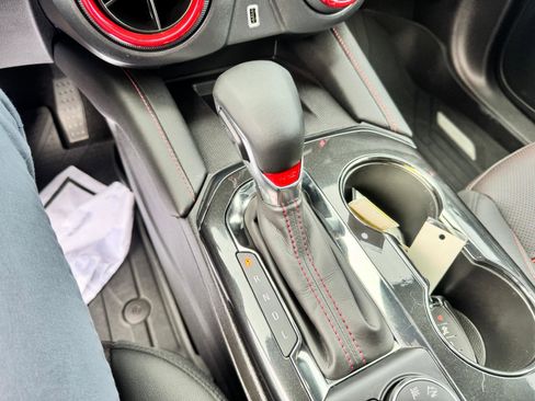 Used 2025 Chevrolet Blazer RS w/ Driver Confidence II Package image 39