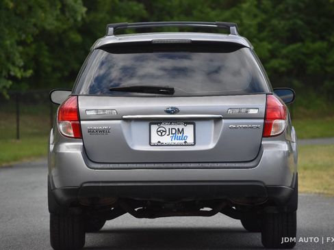 Used 2008 Subaru Outback 2.5i L.L. Bean AWD/4WD image 6