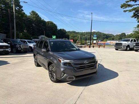 Used 2025 Subaru Forester Limited w/ Popular Package #2 AWD/4WD image 2