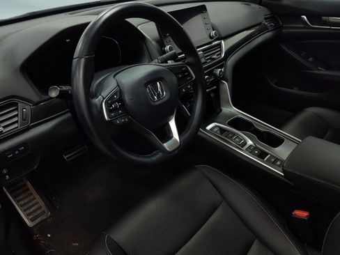Used 2022 Honda Accord Sport image 4