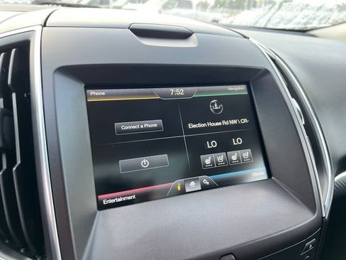 Used 2015 Ford Edge Sport w/ Equipment Group 401A AWD/4WD image 18