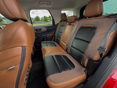 Used 2025 Ford Bronco Sport Outer Banks w/ Outer Banks Tech Package+ AWD/4WD image 25