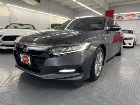 Used 2019 Honda Accord LX image 2