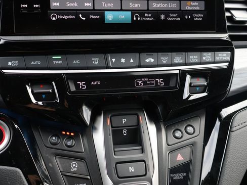 New 2026 Honda Odyssey Elite image 16