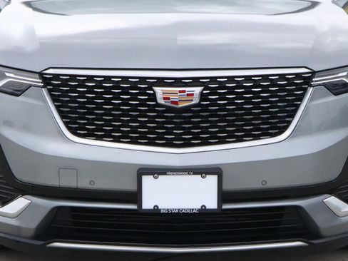 Certified 2024 Cadillac XT6 Luxury image 9