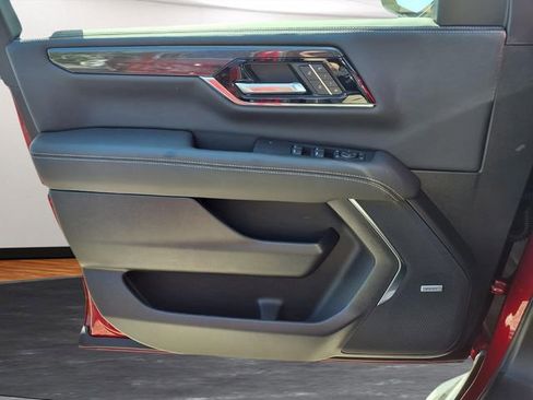 New 2026 GMC Yukon XL Elevation w/ Elevation Premium Package AWD/4WD image 15