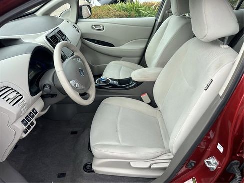 Used 2013 Nissan Leaf SV w/ LED & Quick Charge Pkg image 20