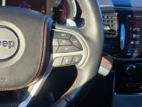 Used 2020 Jeep Grand Cherokee Summit image 21