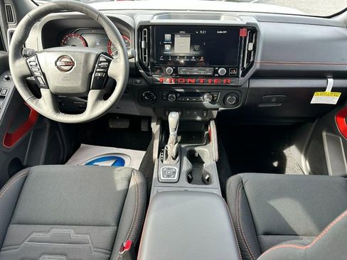 New 2026 Nissan Frontier PRO-4X w/ Pro-4x Convenience Package image 5