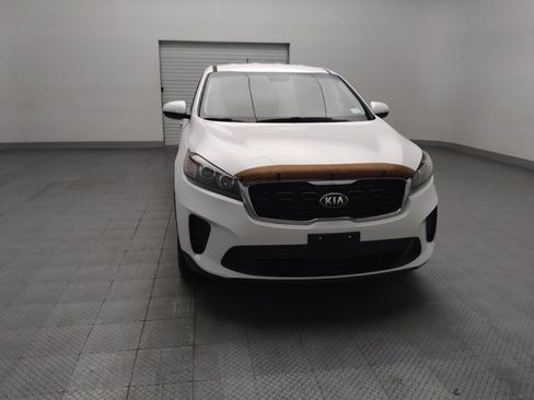 Used 2019 Kia Sorento FWD V6 image 14