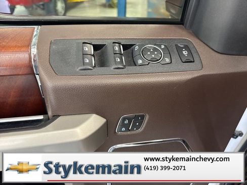 Used 2019 Ford F250 King Ranch w/ King Ranch Ultimate Package image 41