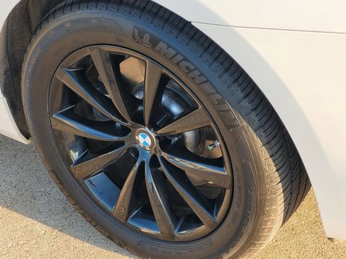 Used 2020 BMW 740i w/ Cold Weather Package image 7