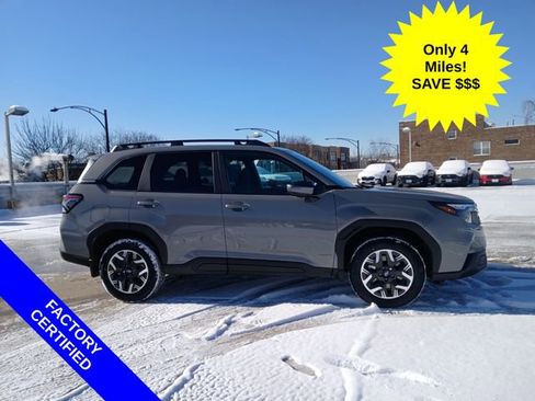 Used 2026 Subaru Forester Premium AWD/4WD image 3