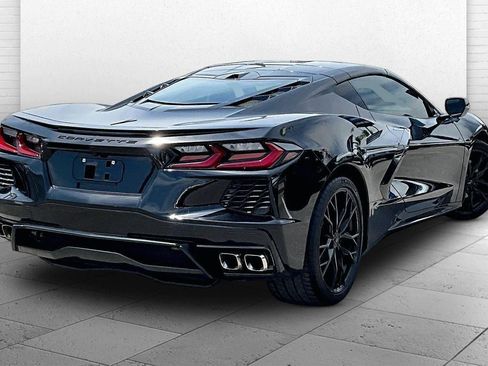 Used 2025 Chevrolet Corvette Stingray Coupe w/ 1LT RWD image 11