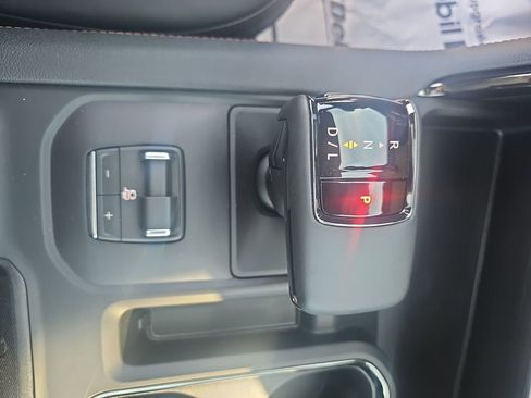 New 2026 GMC Sierra 1500 AT4 w/ Technology Package AWD/4WD image 24