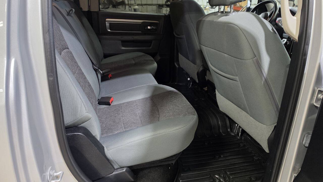Used 2016 RAM 1500 Big Horn AWD/4WD image 17