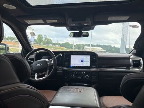 Used 2024 Ford F350 King Ranch w/ FX4 Off-Road Package image 12