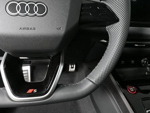 Used 2025 Audi S5 Premium Plus image 11