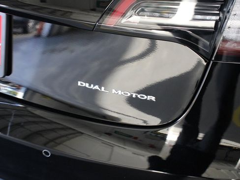 Used 2022 Tesla Model 3 Long Range image 19