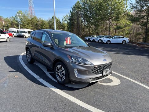 Used 2022 Ford Escape SEL image 7