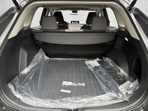 New 2025 Toyota RAV4 XLE image 23