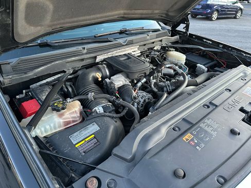 Used 2015 GMC Sierra 2500 Denali w/ Duramax Plus Package image 41