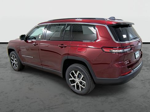 New 2025 Jeep Grand Cherokee L Limited image 2