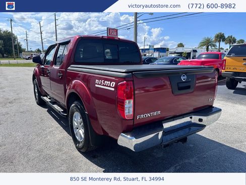 Used 2015 Nissan Frontier SV image 6