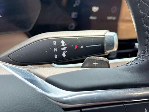 Used 2025 Chevrolet Equinox ACTIV FWD image 23