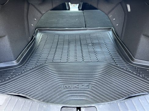 Used 2020 Lincoln MKZ Reserve w/ Luxury Package FWD image 21