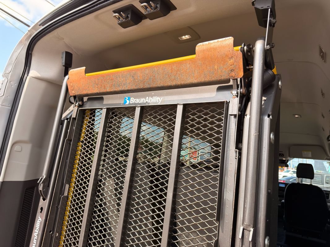Used 2023 Ford Transit 350 XL RWD image 41