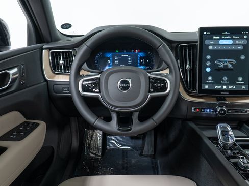 New 2026 Volvo XC60 B5 Plus w/ Climate Package AWD/4WD image 17
