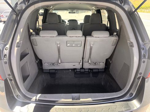 Used 2012 Honda Odyssey EX image 9