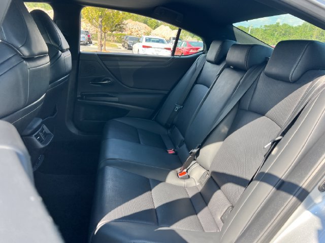 Used 2020 Lexus ES 350 F Sport w/ Accessory Package 2 FWD image 17