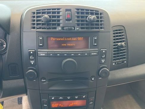 Used 2005 Cadillac SRX w/ Preferred Equipment Group AWD/4WD image 10
