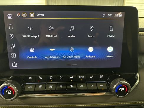 Certified 2024 Chevrolet Colorado ZR2 w/ ZR2 Convenience Package III image 13