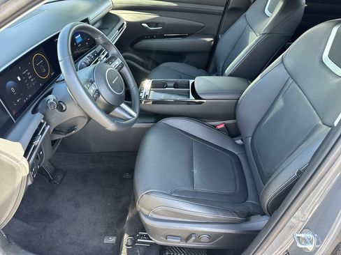 Used 2025 Hyundai Tucson Limited AWD/4WD image 9