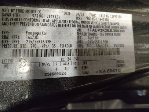 Used 2018 Ford Focus SE FWD image 33