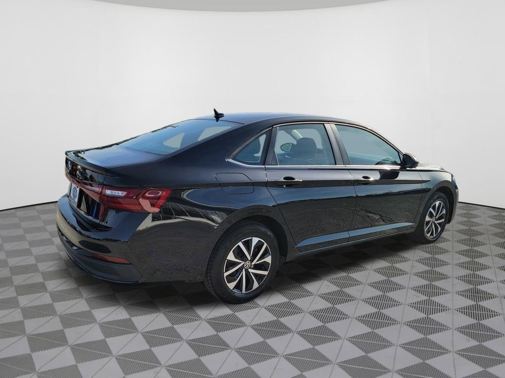 Used 2025 Volkswagen Jetta S FWD image 8