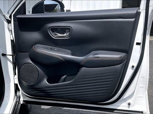 Used 2023 Honda HR-V Sport image 26