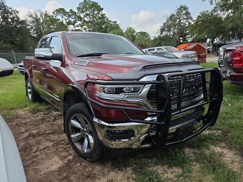 Used 2022 RAM 1500 Limited RWD image 2
