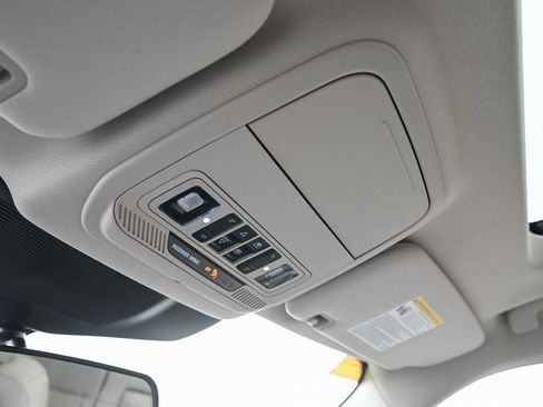 Certified 2023 Ford Explorer XLT w/ Equipment Group 202A image 41