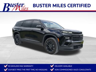 Used 2024 Chevrolet Traverse LS w/ Midnight/Sport Edition
