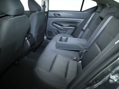 Used 2024 Nissan Altima 2.5 SV FWD image 14