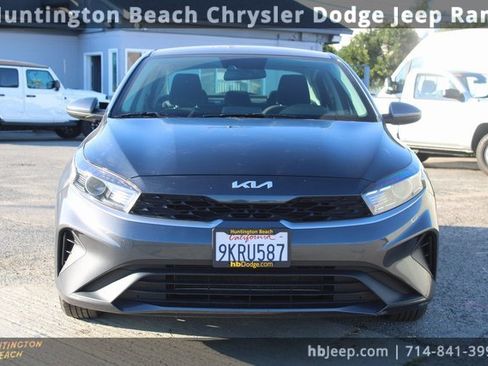 Used 2024 Kia Forte LX image 2